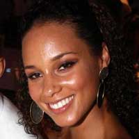 Alicia Keys wears Loren Jewels