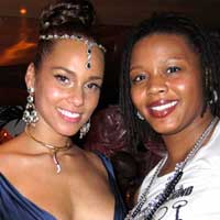 Alicia Keys wears Loren Jewels
