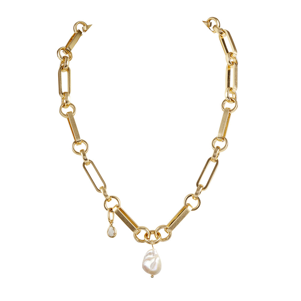 Product shot of the Ariya necklace