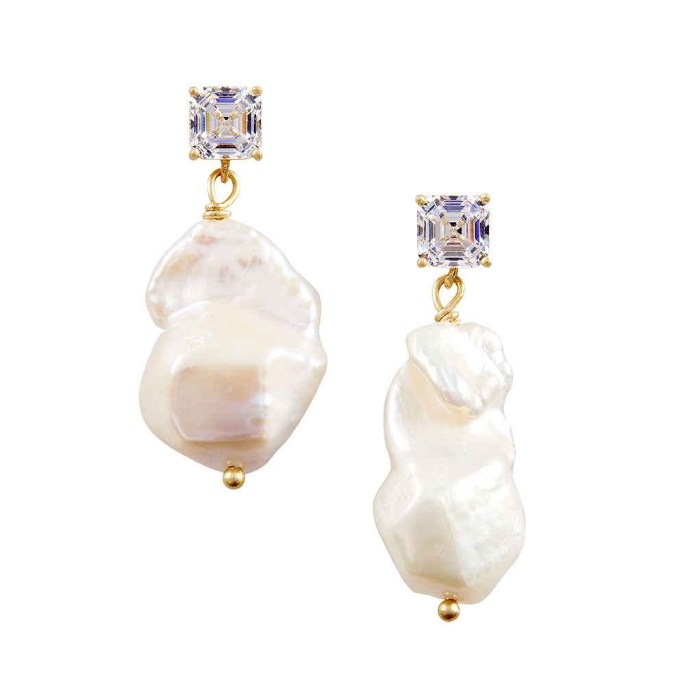 Lifestyle image of the Marina earrings